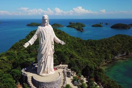 Hundred Island Tour
